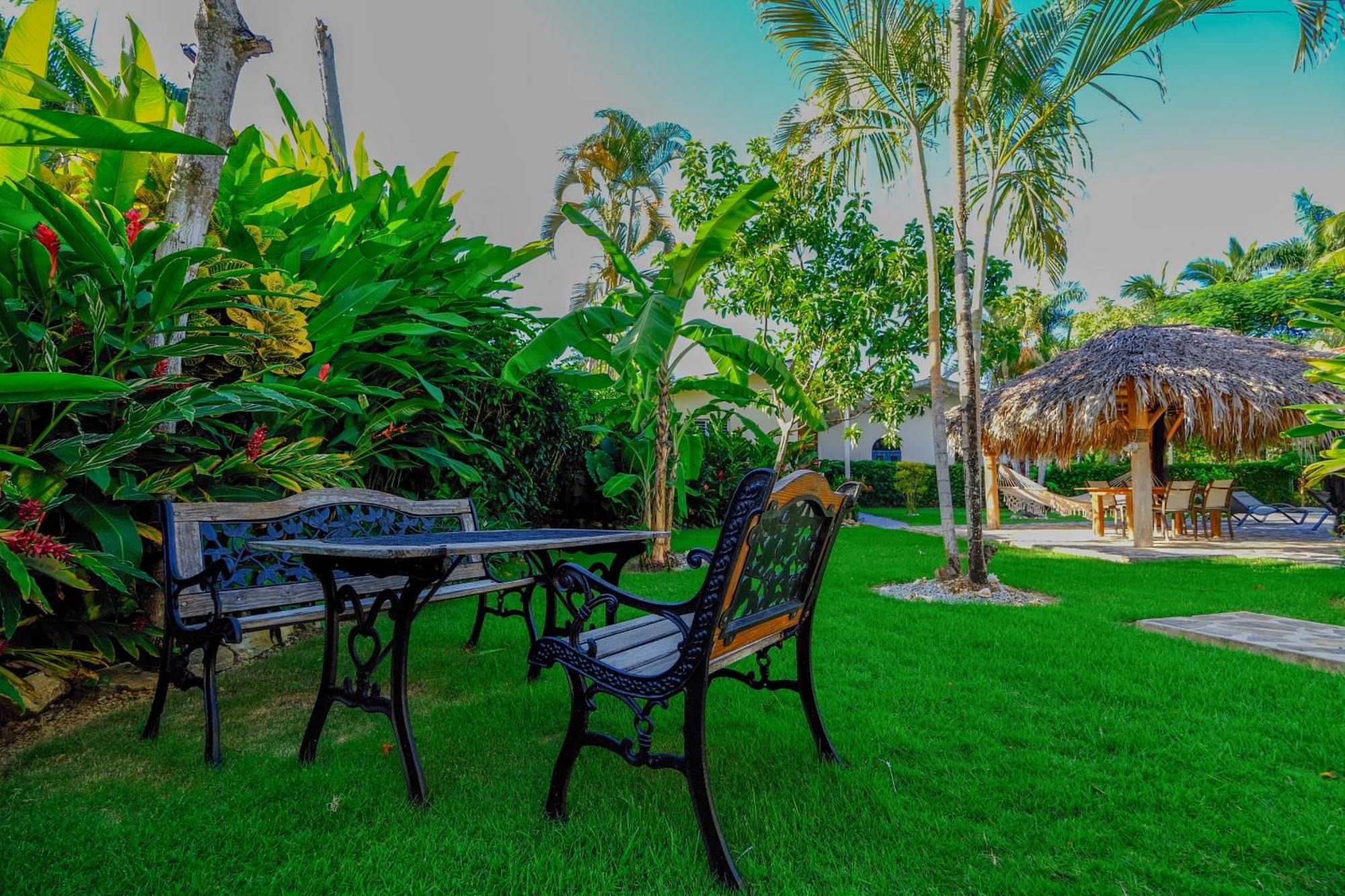 Hotel Enjoy Las Terrenas Buitenkant foto